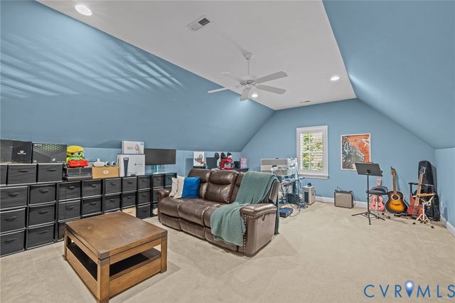 2553 Covey Run Dr, Henrico, VA 23233