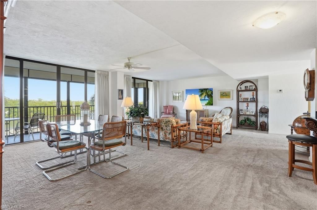 11 Bluebill AVE 203, NAPLES, FL 34108 — photo 2