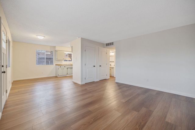 1399 Carla Avenue, Pixley, CA 93256