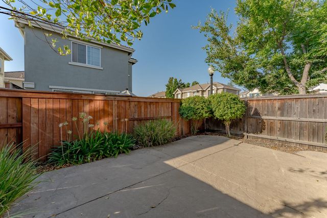 8837 Cortina Cir #68, Roseville, CA 95678