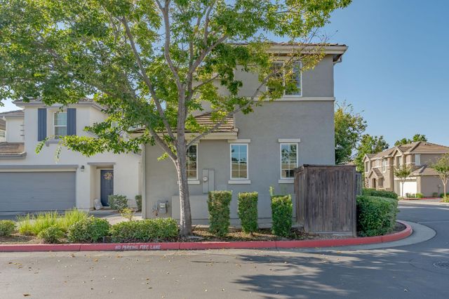 8837 Cortina Cir #68, Roseville, CA 95678