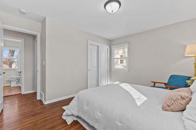 5016 Penn Avenue N, Minneapolis, MN 55430