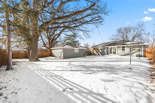 5016 Penn Avenue N, Minneapolis, MN 55430