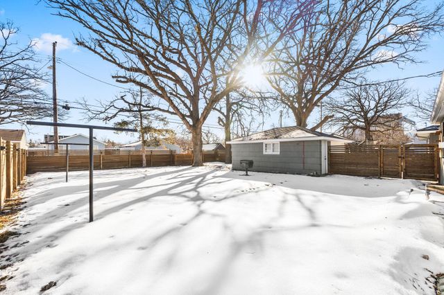 5016 Penn Avenue N, Minneapolis, MN 55430