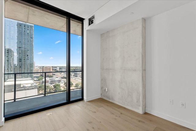 610 Davis ST 1809, Austin, TX 78701