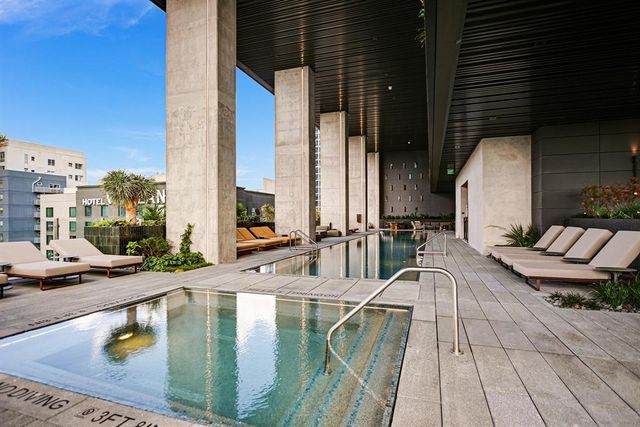 610 Davis ST 1809, Austin, TX 78701