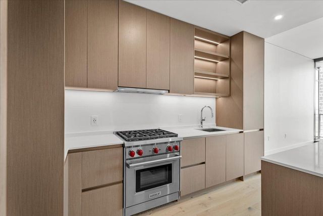 610 Davis ST 1809, Austin, TX 78701