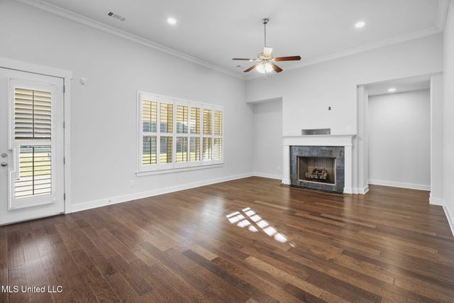 7198 E Harrier Drive, Olive Branch, MS 38654