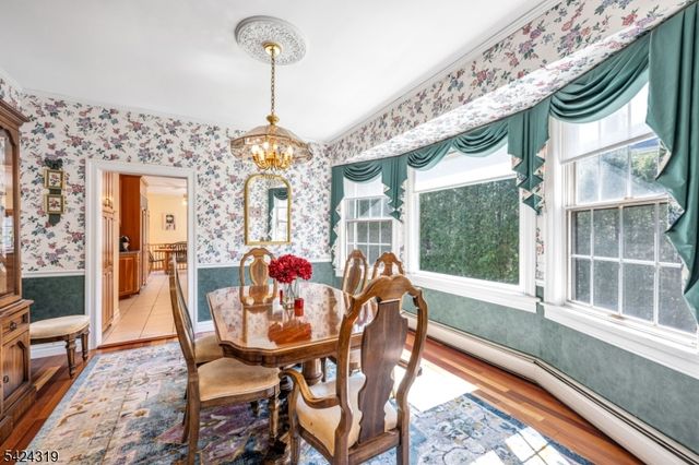 133 N Pleasant Ave, Ridgewood Village, NJ 07450