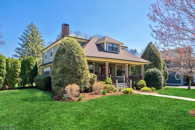 133 N Pleasant Ave, Ridgewood Village, NJ 07450