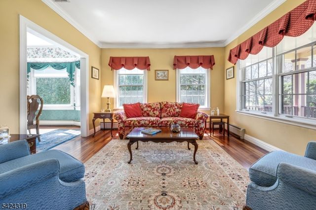 133 N Pleasant Ave, Ridgewood Village, NJ 07450