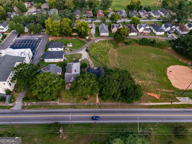6 N Broad Street, Covington, GA 30014