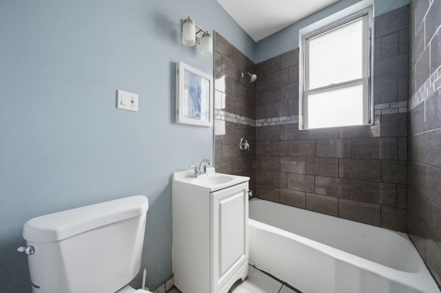 2025 N Lawler Avenue, Chicago, IL 60639
