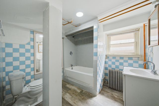 2025 N Lawler Avenue, Chicago, IL 60639