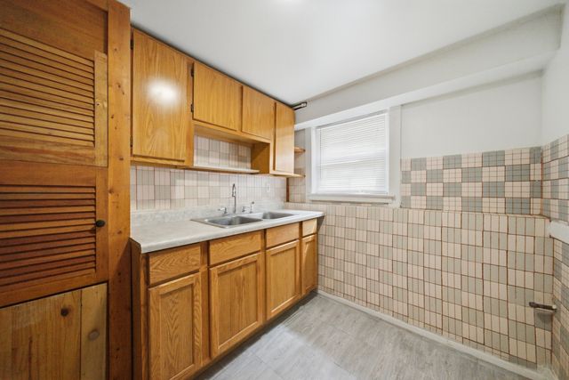 2025 N Lawler Avenue, Chicago, IL 60639