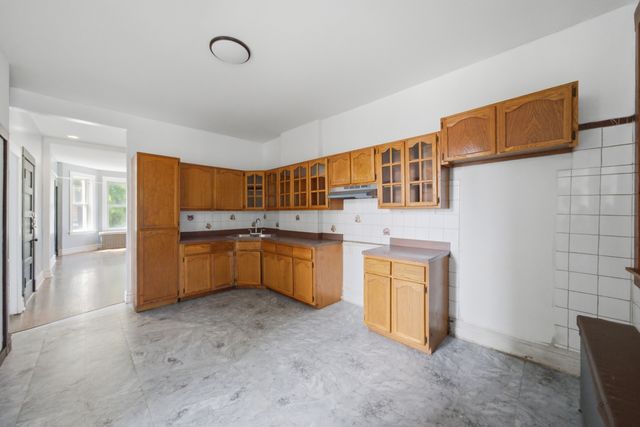 2025 N Lawler Avenue, Chicago, IL 60639