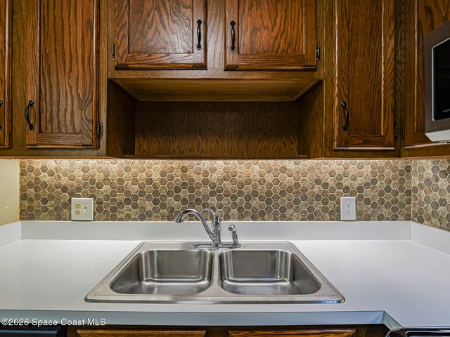 3 Vista Gardens Trail 203, Vero Beach, FL 32962