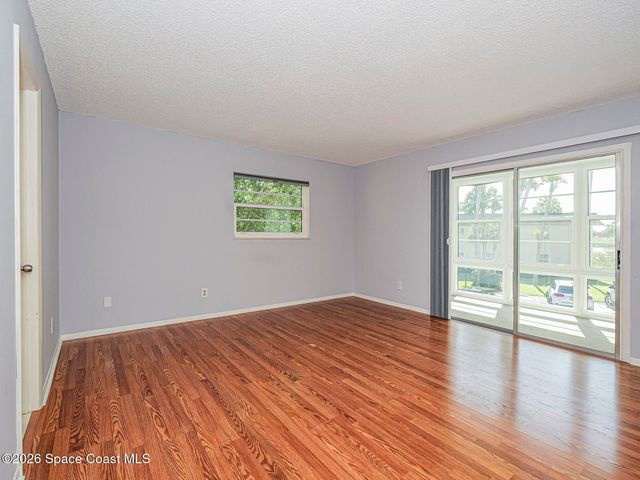 3 Vista Gardens Trail 203, Vero Beach, FL 32962