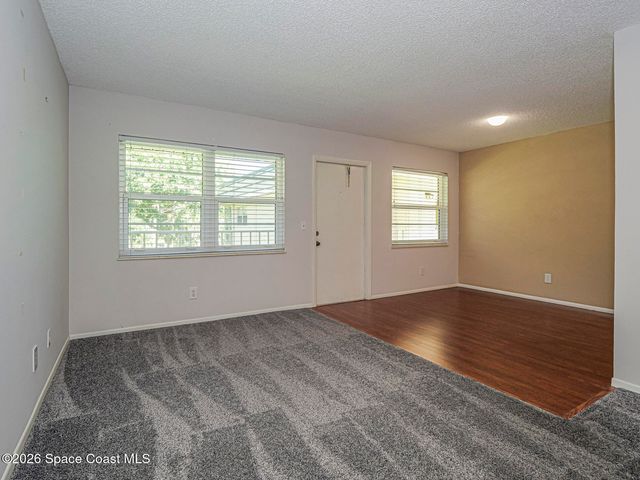 3 Vista Gardens Trail 203, Vero Beach, FL 32962
