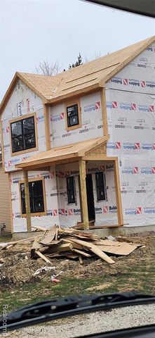 2700 Vendome Avenue, Rochester Hills, MI 48309