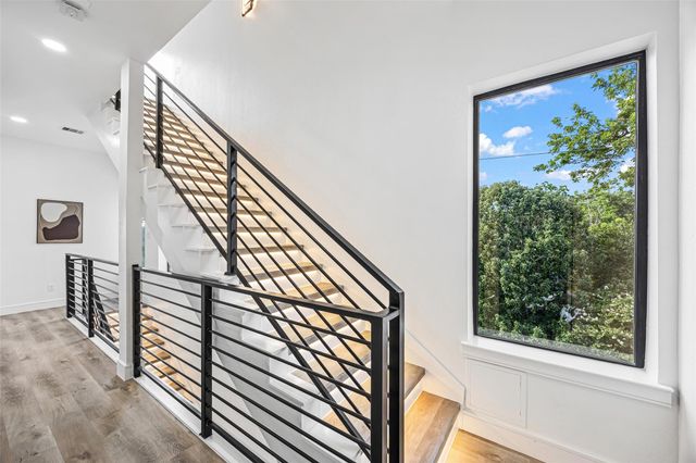2801 Delano Street, Houston, TX 77004