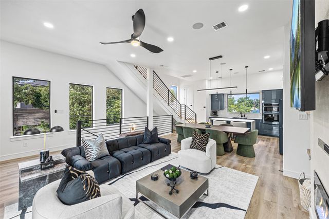 2801 Delano Street, Houston, TX 77004