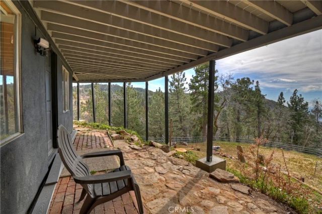 32047 Pine Cone, Running Springs, CA 92382