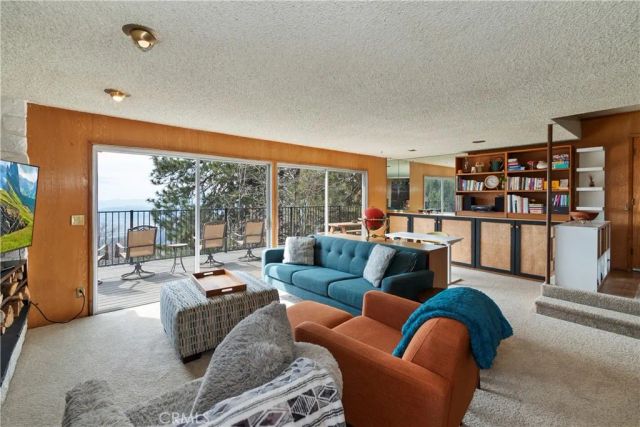 32047 Pine Cone, Running Springs, CA 92382