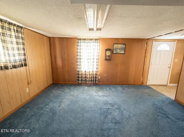 6013 Pamela Lane, Knoxville, TN 37920