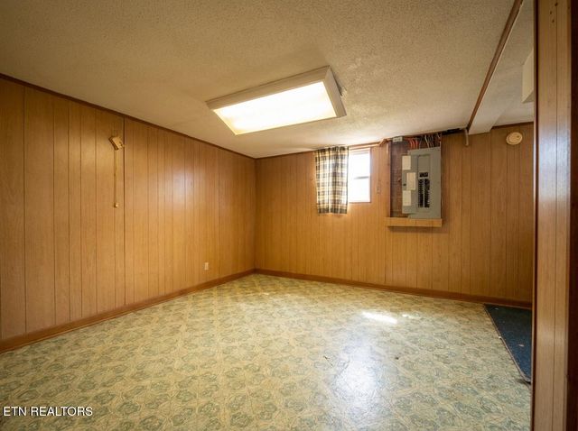 6013 Pamela Lane, Knoxville, TN 37920