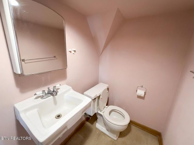 6013 Pamela Lane, Knoxville, TN 37920