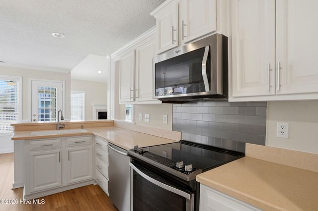 718 Sloop Pointe Lane, Kure Beach, NC 28449