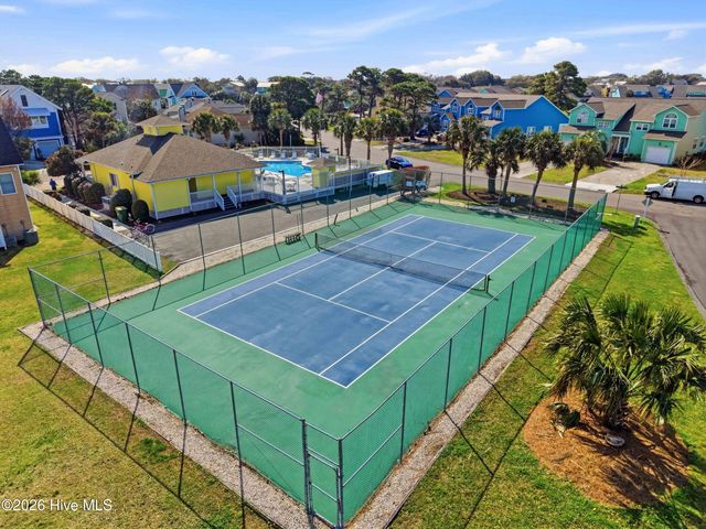 718 Sloop Pointe Lane, Kure Beach, NC 28449