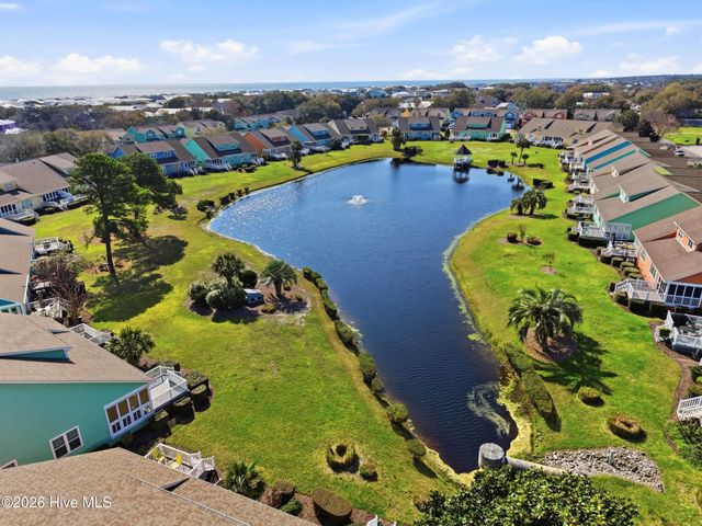 718 Sloop Pointe Lane, Kure Beach, NC 28449