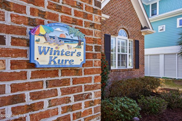 718 Sloop Pointe Lane, Kure Beach, NC 28449