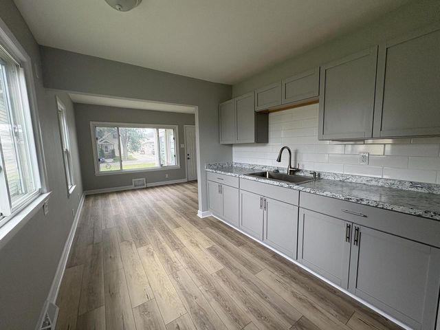 3618 E Martin AVENUE, Cudahy, WI 53110