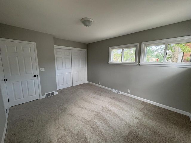 3618 E Martin AVENUE, Cudahy, WI 53110