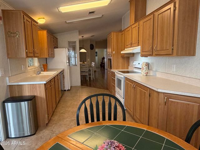 215 N Power Road 384, Mesa, AZ 85205