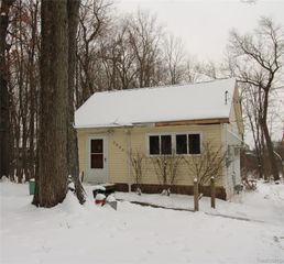 2005 Fairfield Avenue, Wixom, MI 48393