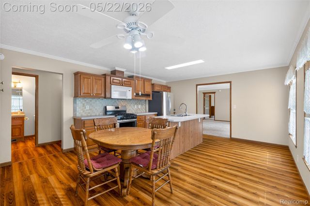 12239 Maple Creek Court, Green Oak Township, MI 48178