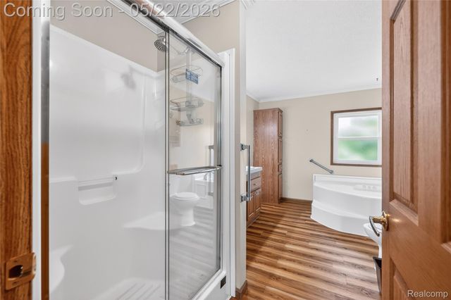 12239 Maple Creek Court, Green Oak Township, MI 48178