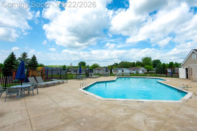 12239 Maple Creek Court, Green Oak Township, MI 48178