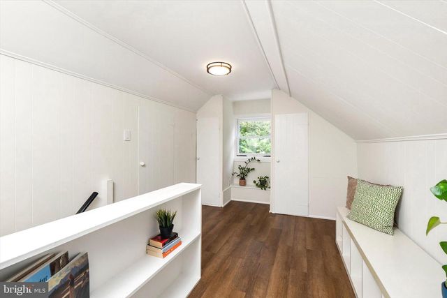 21 GROVER AVE, Princeton, NJ 08540