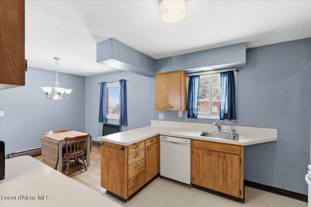 623 W Stoddard LN, Coeur D'alene, ID 83815