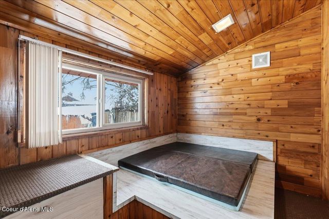 623 W Stoddard LN, Coeur D'alene, ID 83815