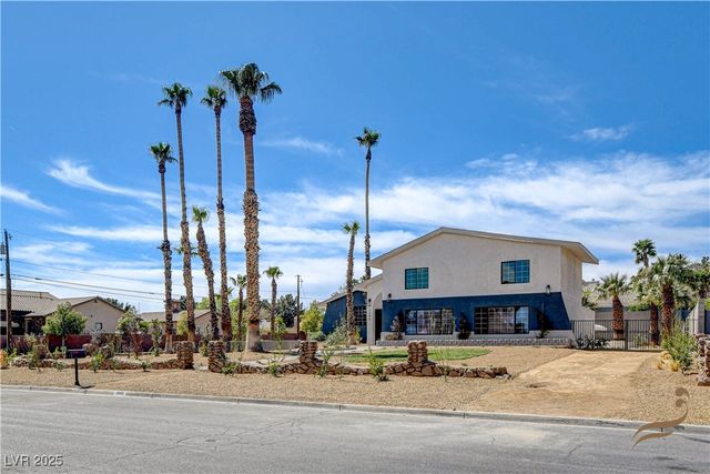 2685 South Tenaya Way, Las Vegas, NV 89117