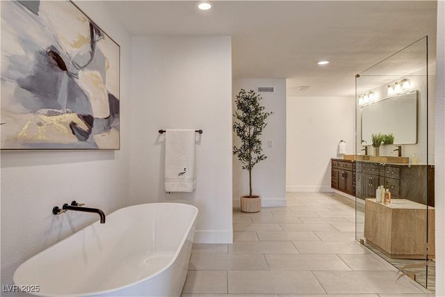 2685 South Tenaya Way, Las Vegas, NV 89117