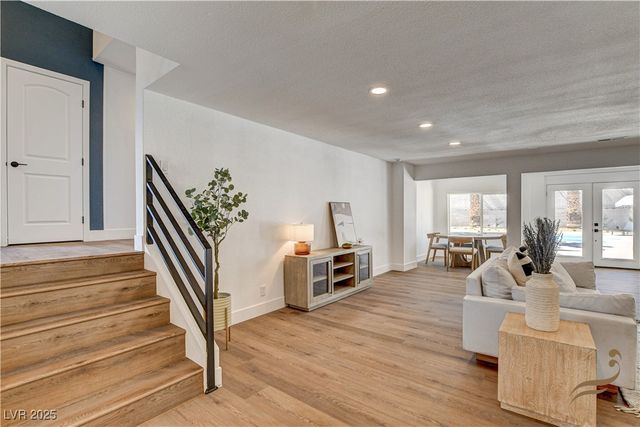 2685 South Tenaya Way, Las Vegas, NV 89117