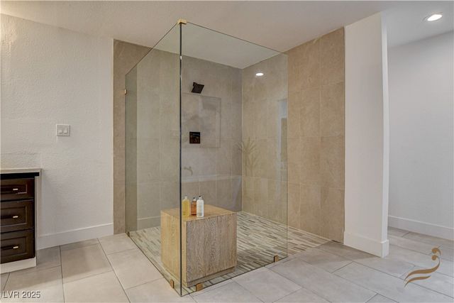 2685 South Tenaya Way, Las Vegas, NV 89117