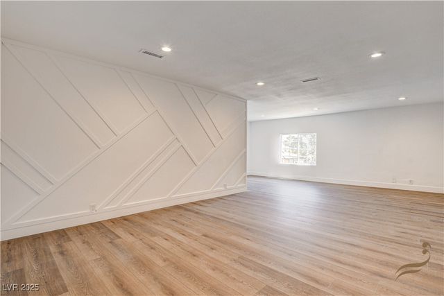 2685 South Tenaya Way, Las Vegas, NV 89117